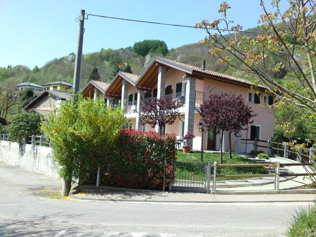 Hotel Garni Viggiona Trarego Zewnętrze zdjęcie